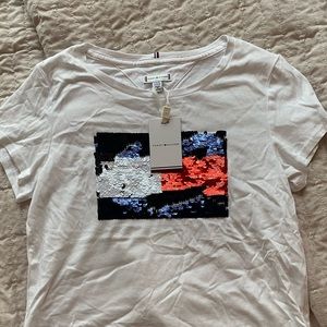 Kids “Tommy Hilfiger” shirt!
